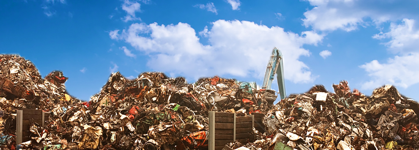 据有关数据显示：2020年，国内废纸供应缺口达2000万吨；2025年预计产生废纸5600万吨，价值840亿元；我国每年产生废旧衣物约2600万吨；废钢铁4000多万吨；废塑料600万吨…目前从事再生